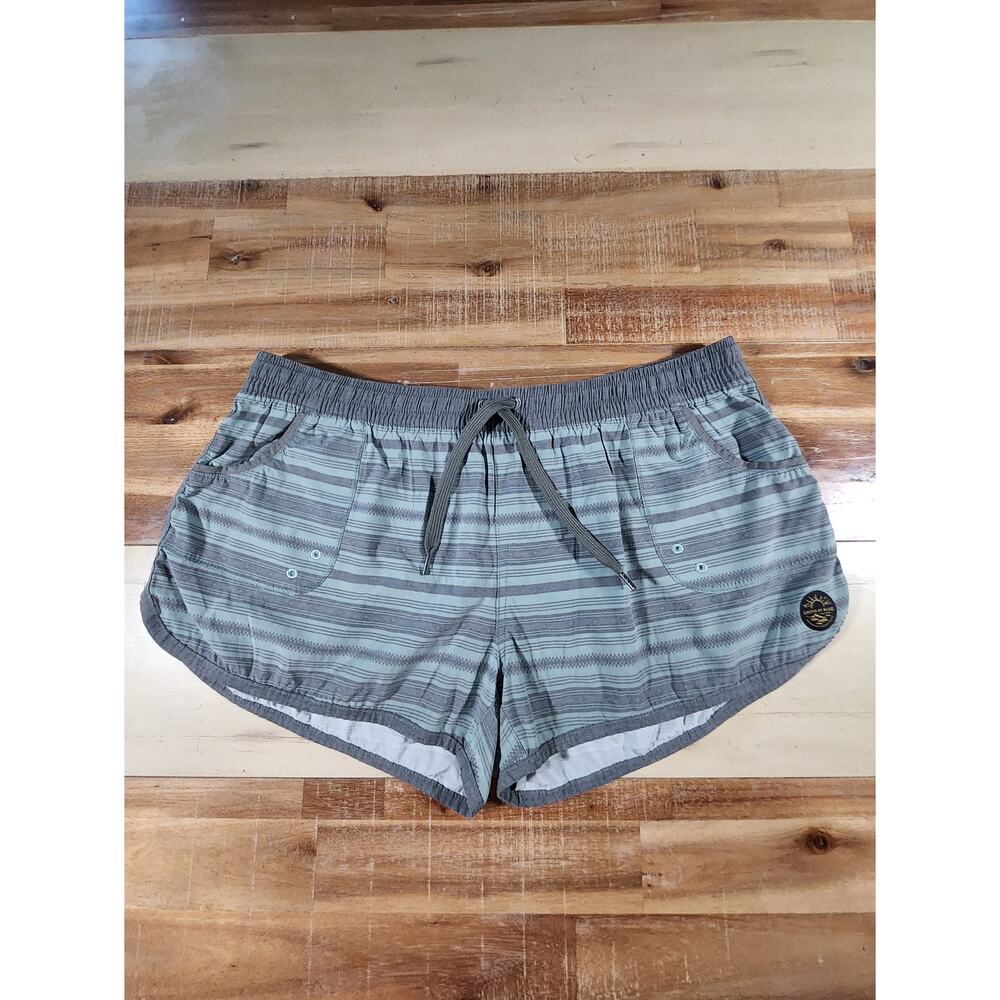United By Blue Striped Outdoor Shorts XL Gray Drawstring